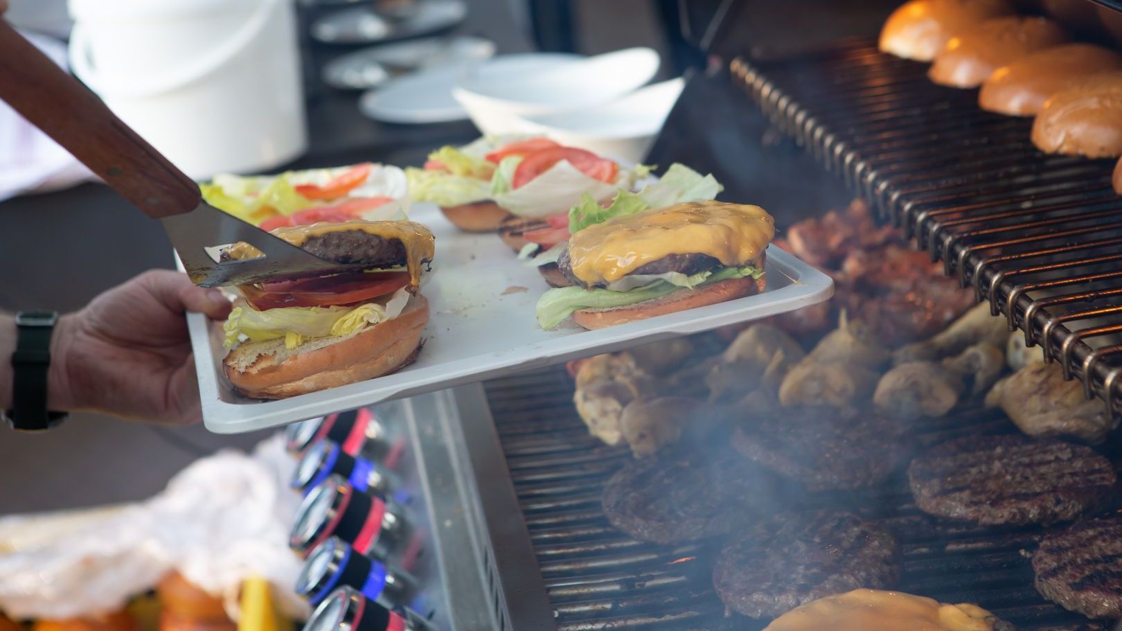 Burger im Hotel Rainers21 auf dem Grill